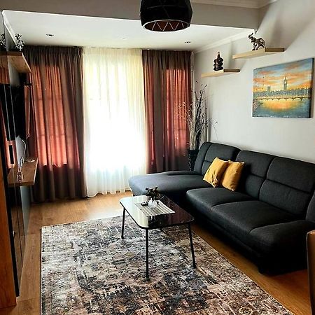 Comfort Home 1 Tirana Kültér fotó