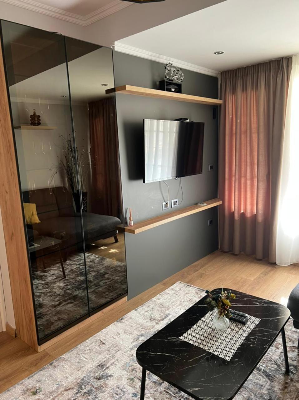Comfort Home 1 Tirana Kültér fotó